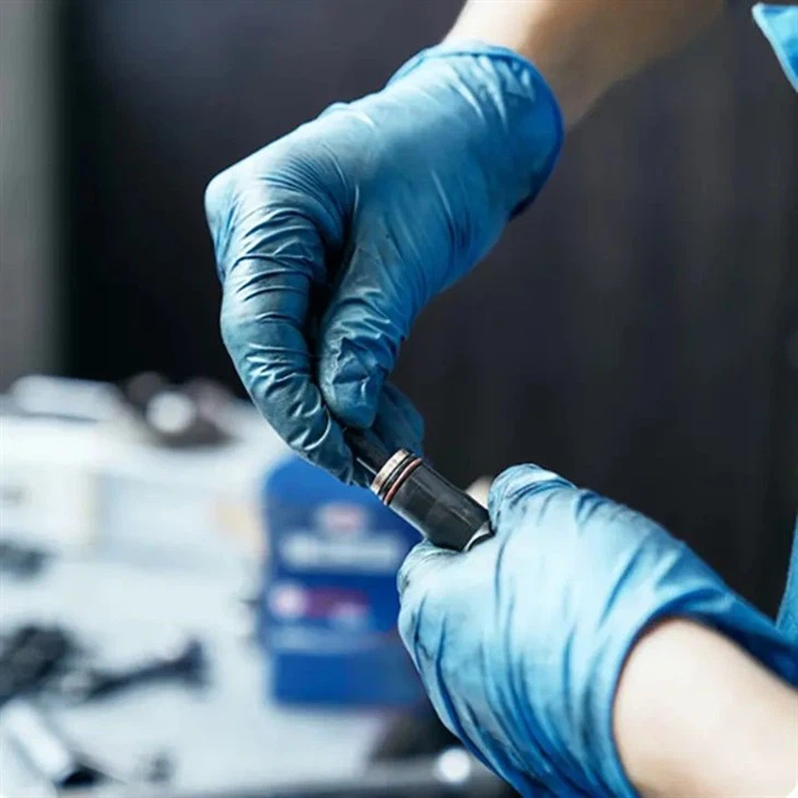 Disposable Hand Textured nitrile gloves