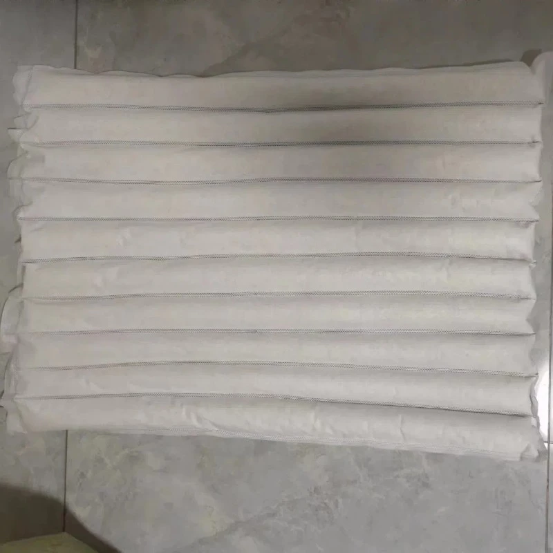 Oil absorbing mat